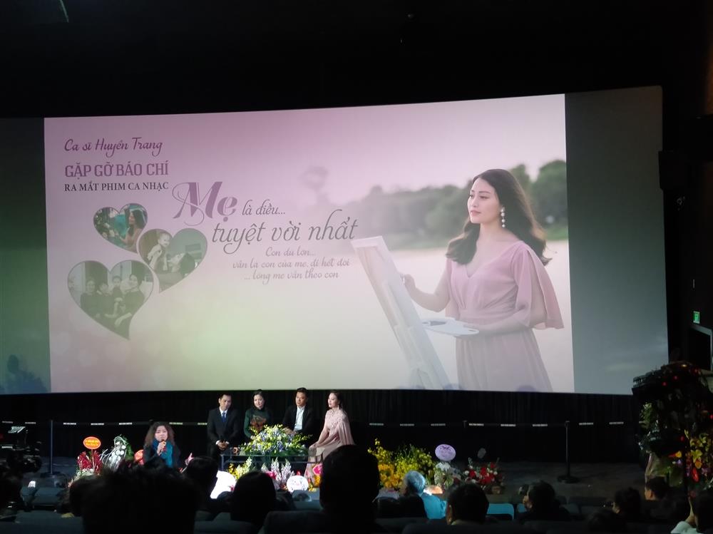 Bánh chưng cao cấp, hồn cũ còn chăng?